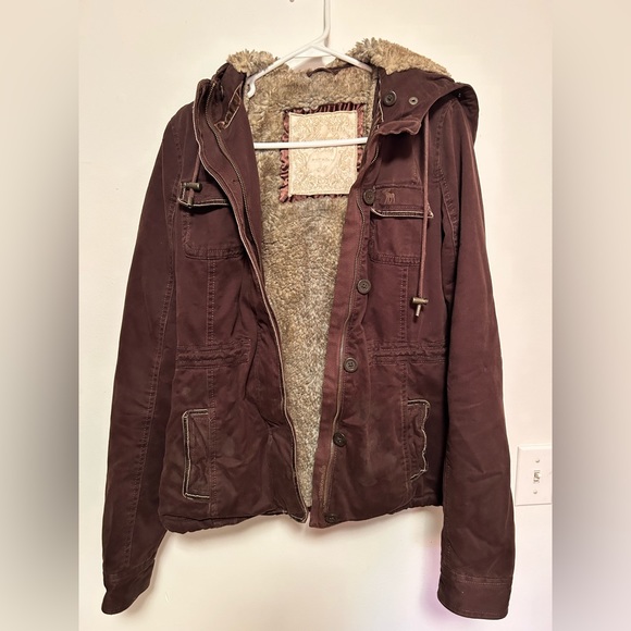 A&F Winter Jacket - Picture 1 of 3